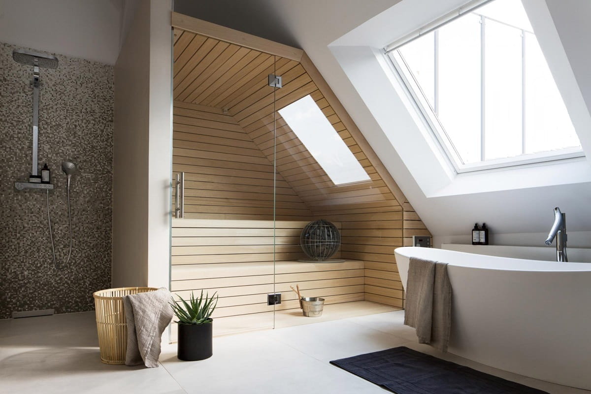 Любителям парных по душе придется современная ванная комната, объединенная с финской сауной и душем